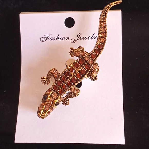 Rhinestoned Topaz Alligatorπ Brooch - Picture 8 of 11